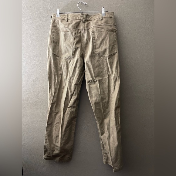 Duluth 14x33 work pants women’s tan - Picture 2 of 8